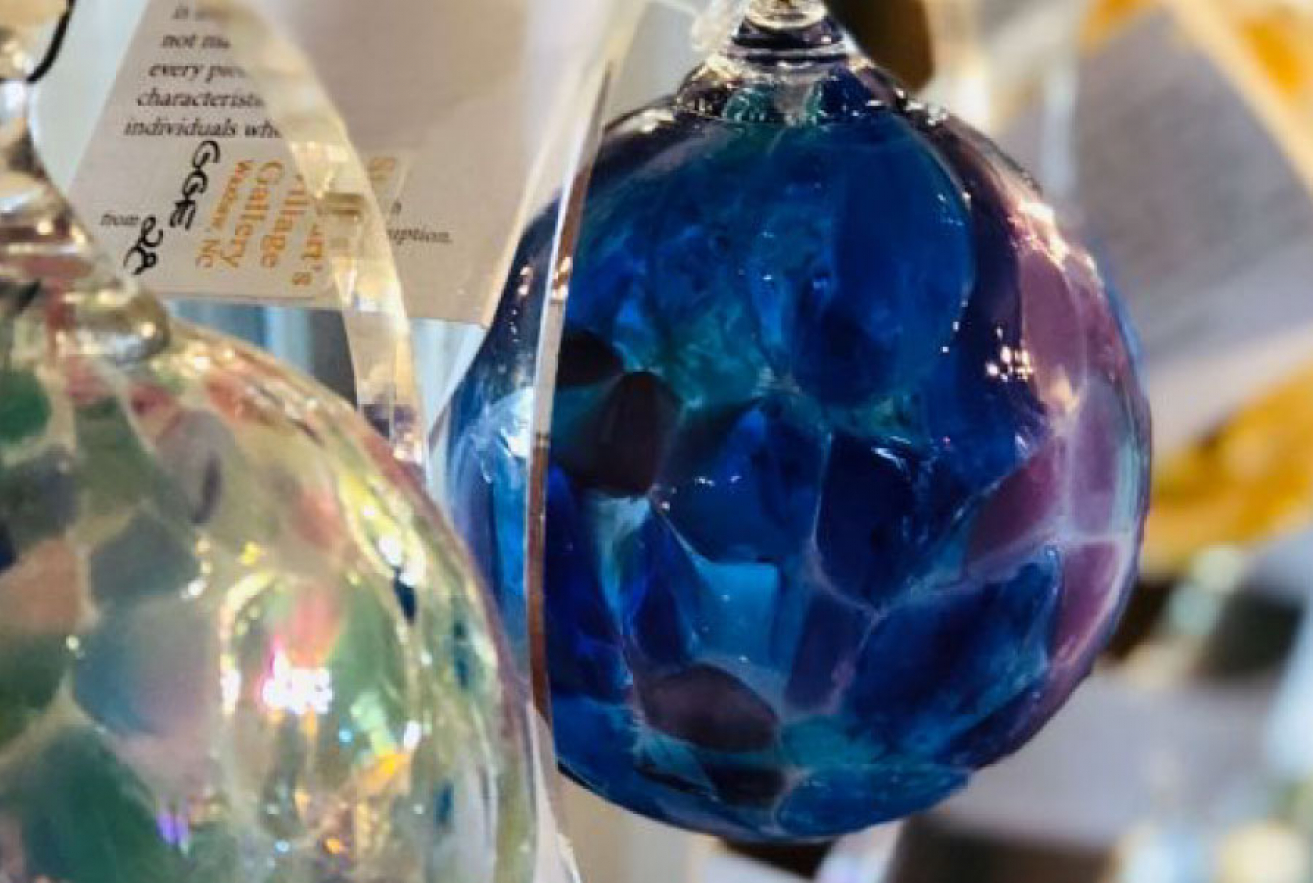 art-gallery-glass-art